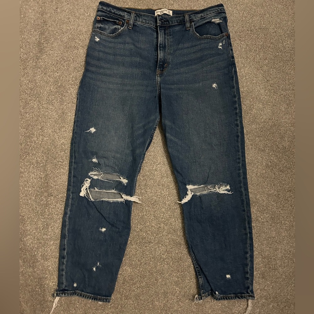 Abercrombie High Rise Mom Jean